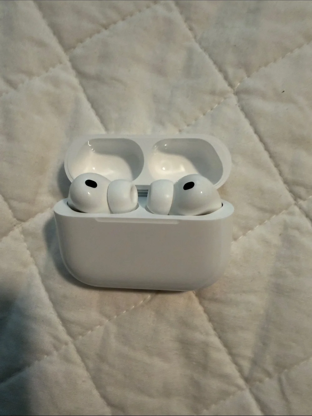 Apple White AirPods Pro 3rd gen with Charging Case and Box